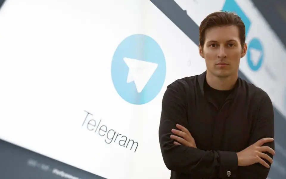 Arrestato in Francia Pavel Durov, CEO di Telegram: accuse legate alla complicità in attività illegali sulla piattaforma