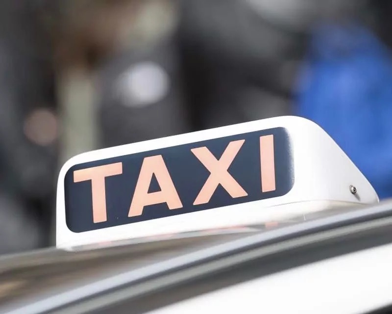 Taxi Roma, online il bando per 1000 nuove licenze